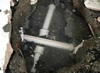 兴平阳台漏水维修公司为您分享楼上楼下漏水怎么处理
