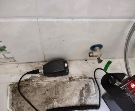兴平屋顶漏水维修公司分享下卫生间漏水的危害及解决方法